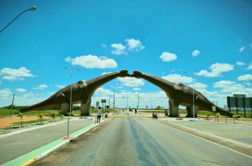 Imagem Entrada principal de Sousa