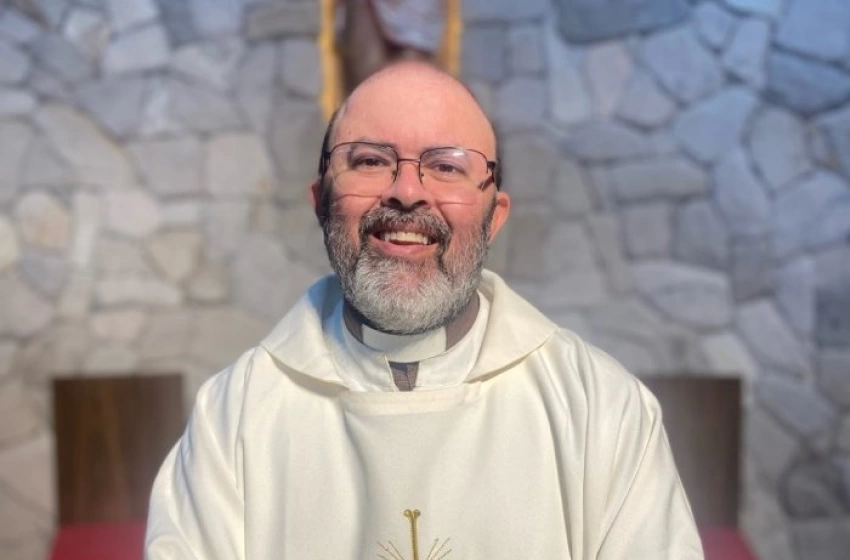 Imagem Medalha Epitácio Pessoa ao Padre George Batista