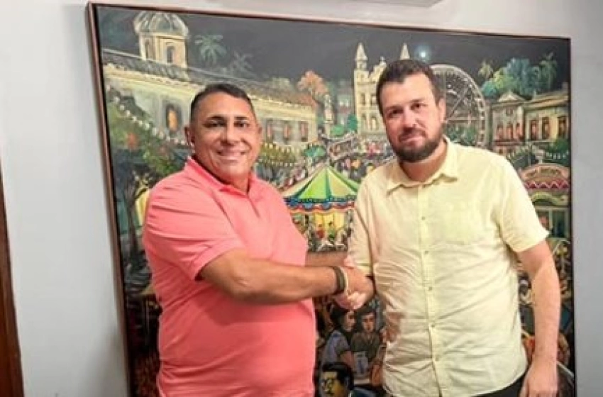 Imagem Prefeito de Aparecida João Neto e o secretário de cultura da Paraíba, Pedro Santos