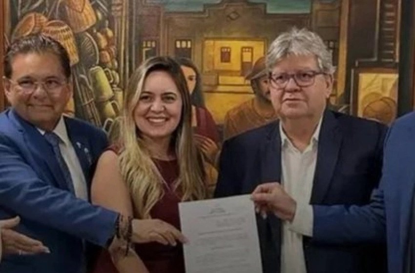 Imagem Nomeação de Alanna Galdino ao TCE