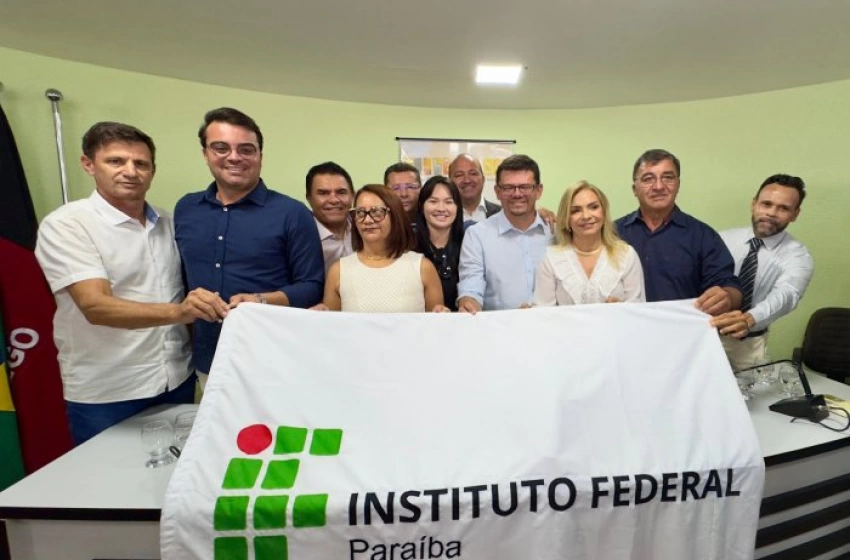 Imagem Implantação do Instituto Federal da Paraíba (IFPB) Campus Queimadas.