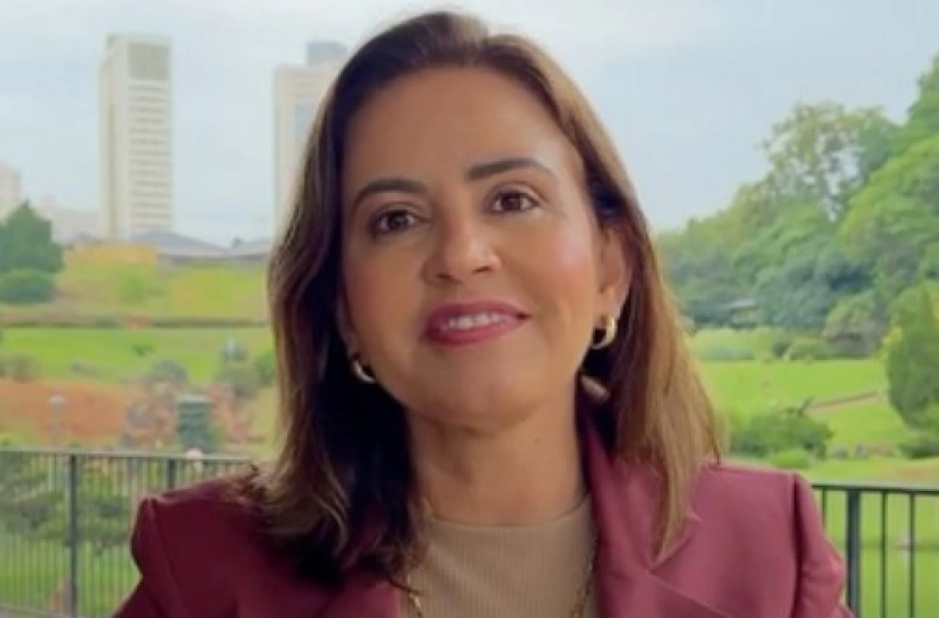 Imagem Pollyanna Dutra em visita Maringá