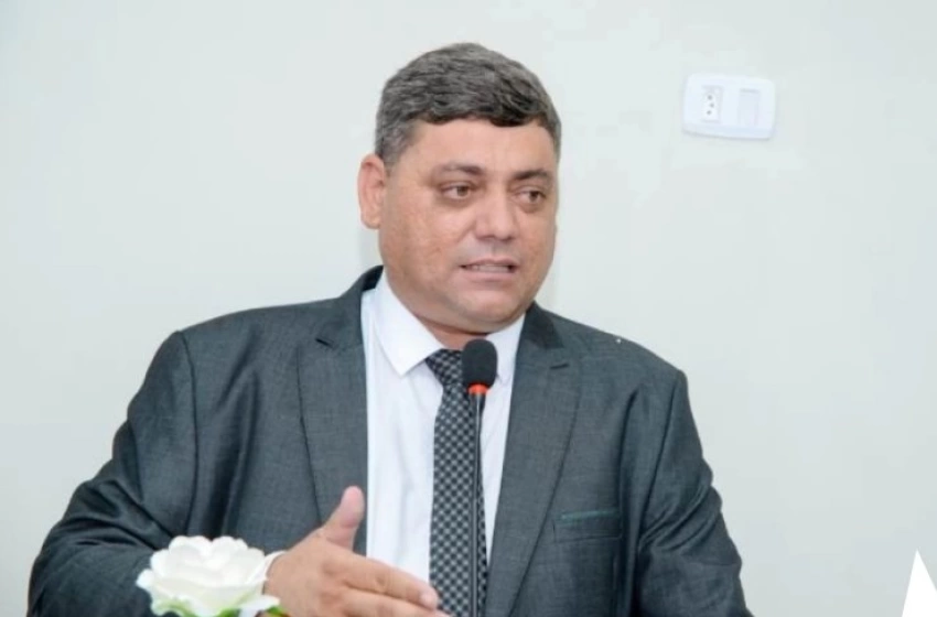 Imagem Prefeito, Thialli Aristoteles