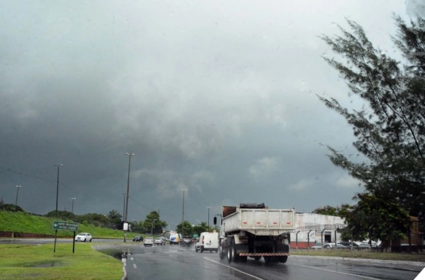 Imagem alerta da Defesa Cívil