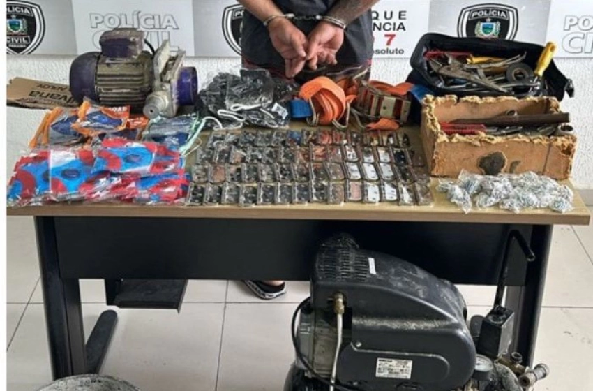 Imagem Prisão de homem por furto na empresa em que trabalhava