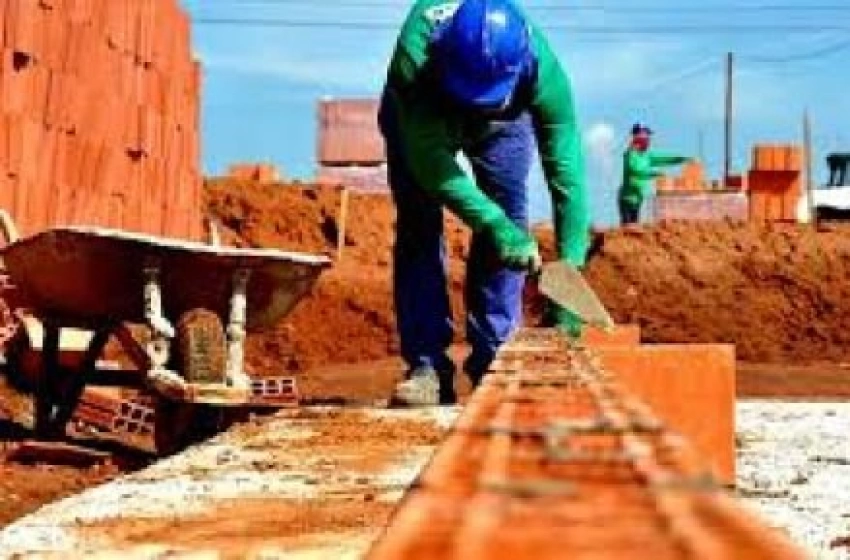 Imagem Salário na construção recua 22%