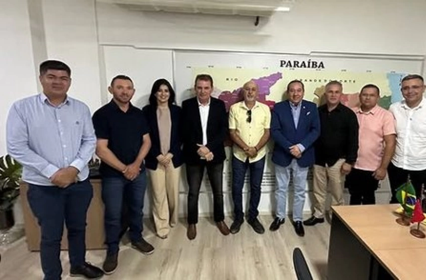Imagem Ações para Nova Palmeira com chefe de gabinete do governo