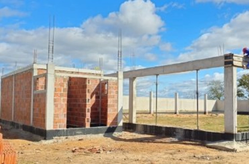 Imagem Obras do novo ginásio poliesportivo avançam em ritmo acelerado em Aparecida