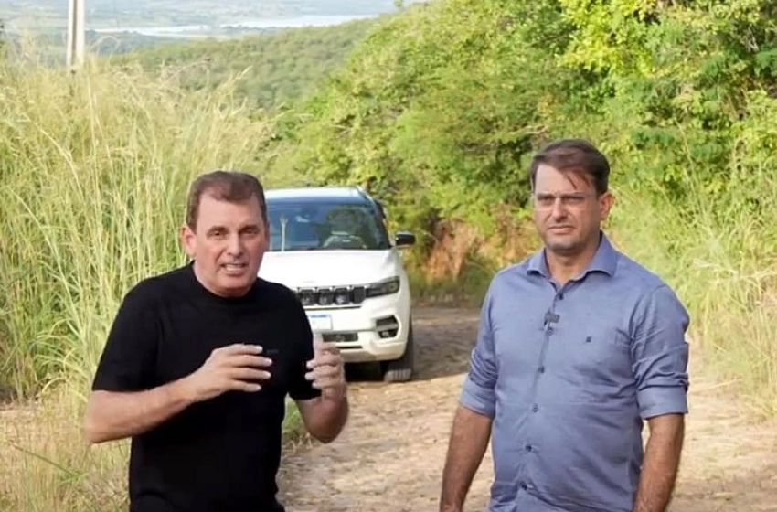 Imagem Deputado Estadual Chico Mendes (PSB) e prefeito de São José de Piranhas Bal Lins 