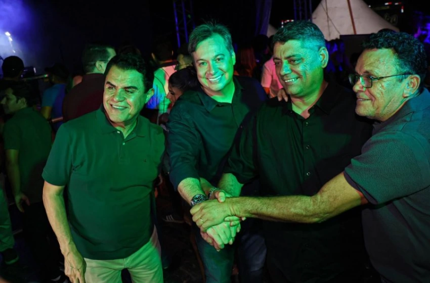 Imagem Deputado Júnior Araújo celebra 31 anos de Vieirópolis com oficialização de apoio do vice-prefeito Alexandre Costa