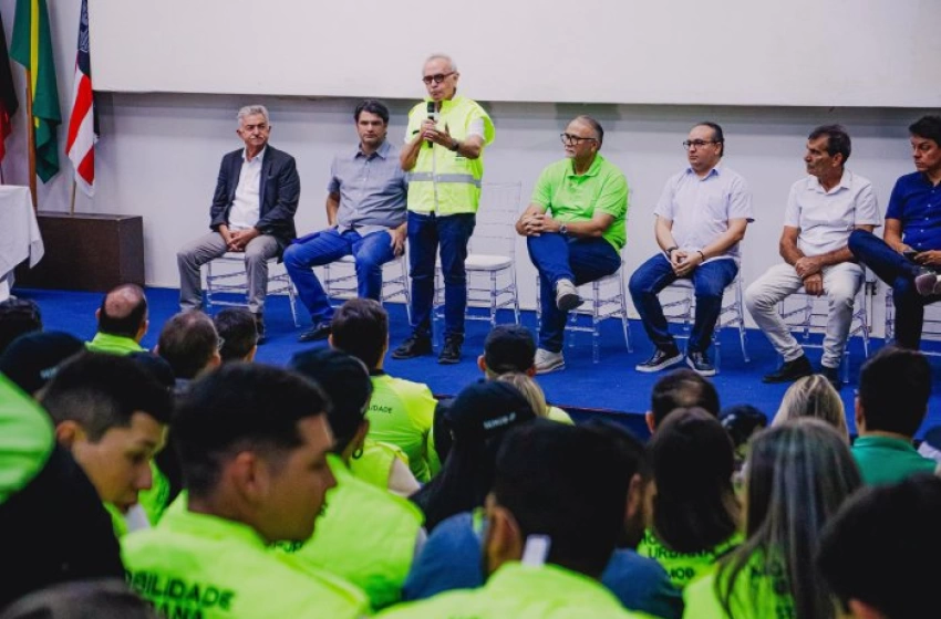 Imagem Posse de 48 concursados da Semob, em João Pessoa
