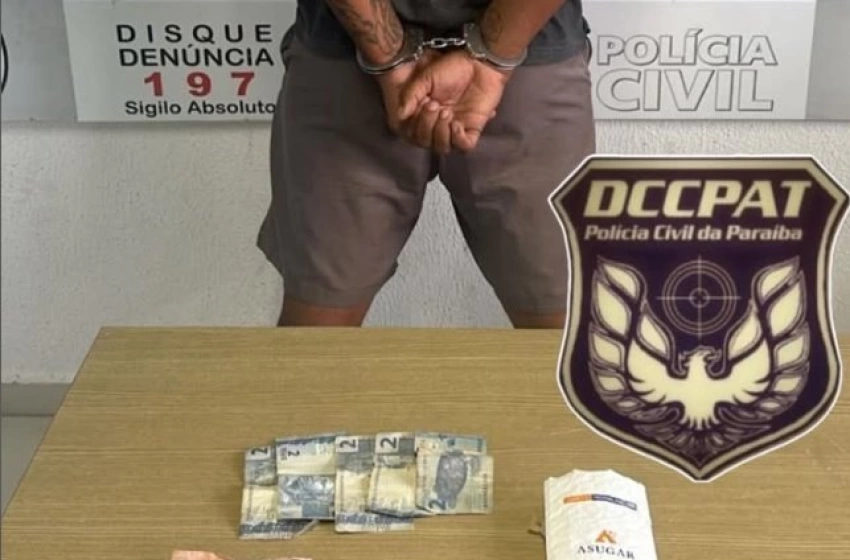 Imagem Homem preso em ação da DCCPAT na Capital 