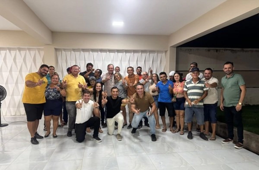 Imagem Pré-candidato a deputado federal, Fábio Tyrone, recebe apoio de Tibério Limeira e da vereadora Jailma Carvalho