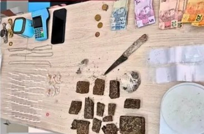 Imagem Drogas apreendidas em ação da Polícia Militar