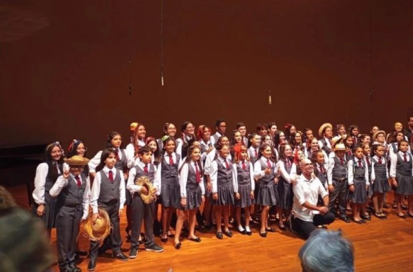 Imagem Orquestra e Coro Infantil da Paraíba