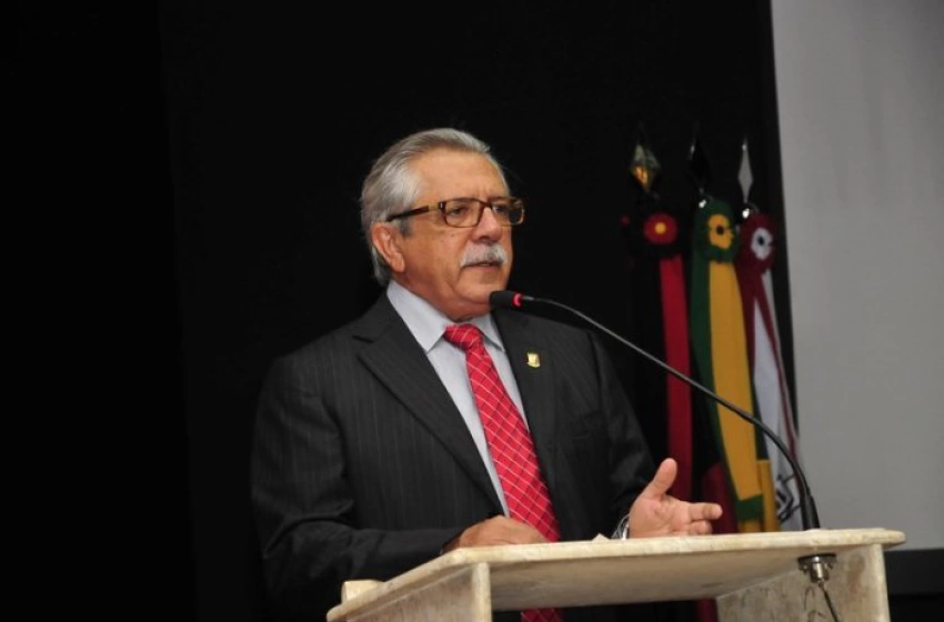 Imagem Conselheiro do TCE-PB, Fernando Catão