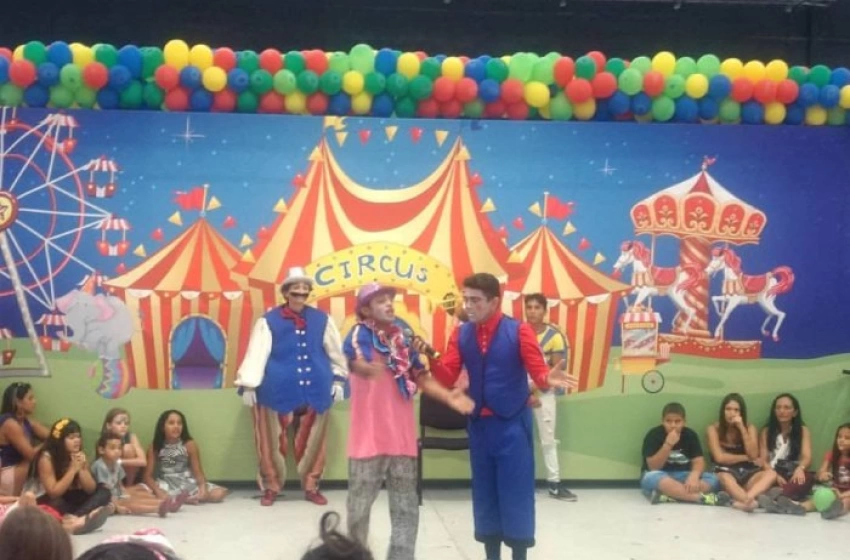 Imagem Atividades de teatro, dança e circo