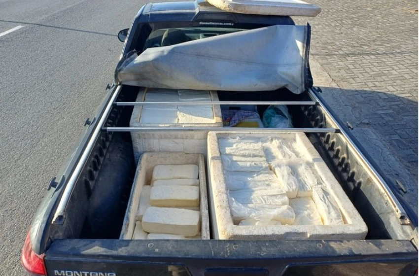 Imagem Queijo apreendido pela PRF 