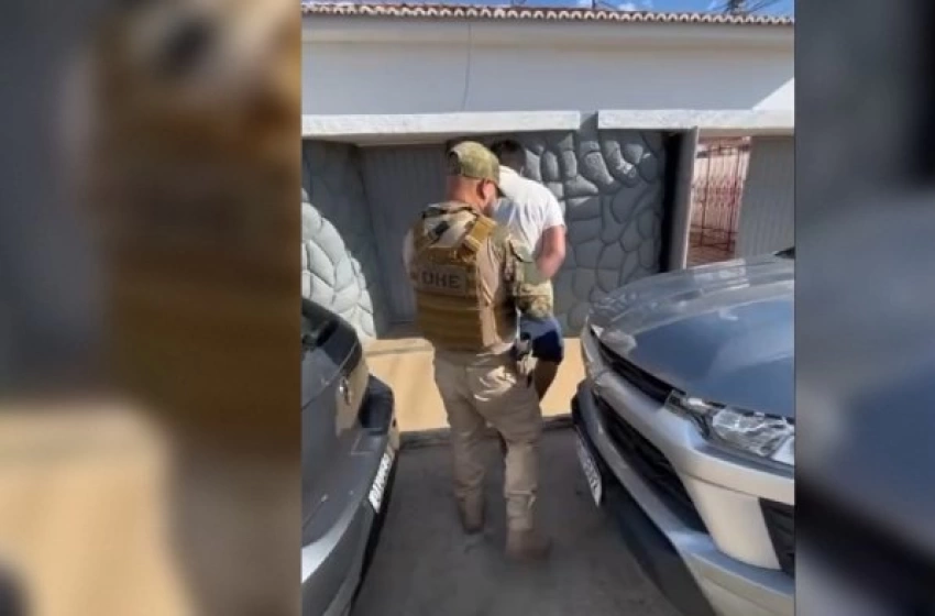 Imagem Prisão de suspeitos de envolvimento com o comércio e porte ilegal de armas de fogo