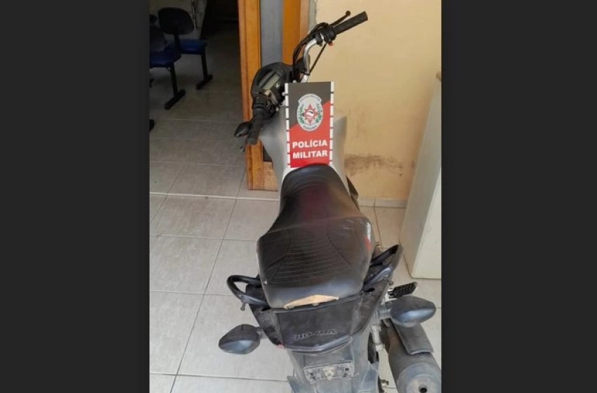 Imagem Apreensão de motocicleta com restrição de roubo/furto