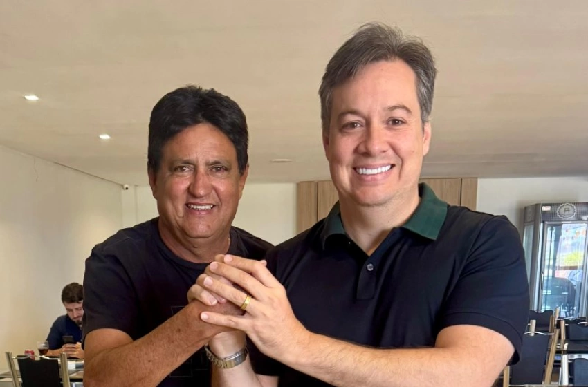 Imagem Deputado estadual Júnior Araújo (PSB) e o vereador Inácio Davi, da cidade de Santa Cruz