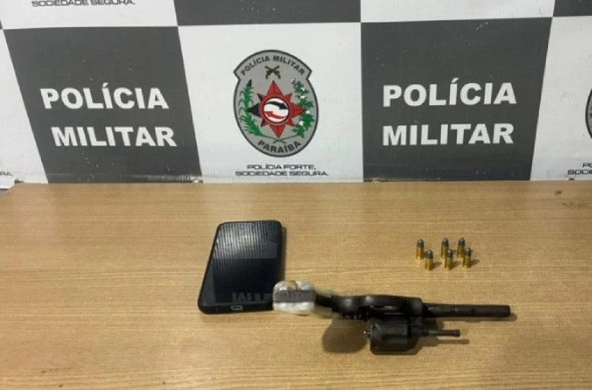 Imagem Arma e munições apreendidas em ação da PM