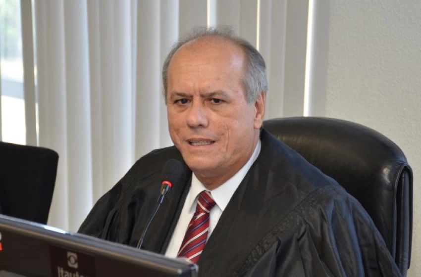 Imagem Desembargador José Ricardo Porto