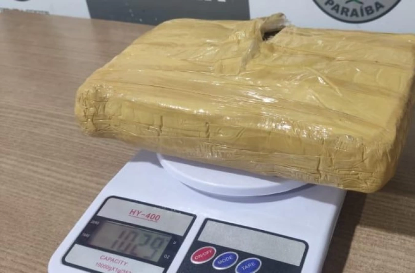 Imagem Drogas apreendidas pela polícia militar em João Pessoa 