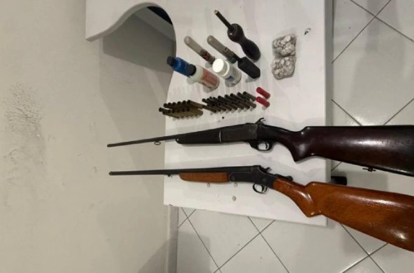 Imagem Material ilícito apreendido em ação da Polícia Militar