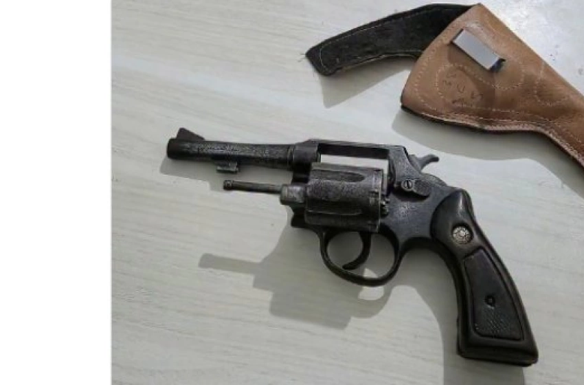 Imagem Arma de fogo apreendida em ação da PM
