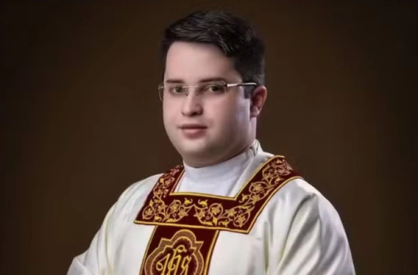 Imagem Padre Danilo César, da Paróquia de Areial