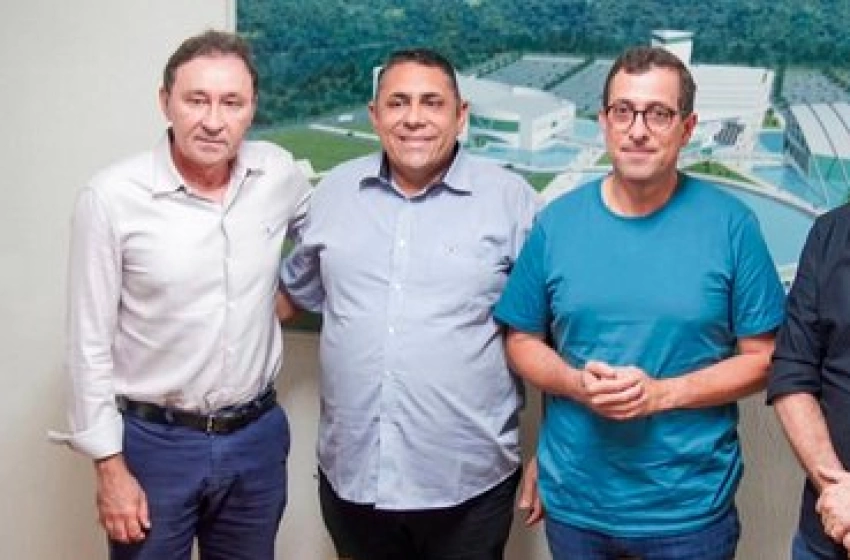 Imagem Deusdete Queiroga, João Neto, Gervásio Maia e Chico Mendes