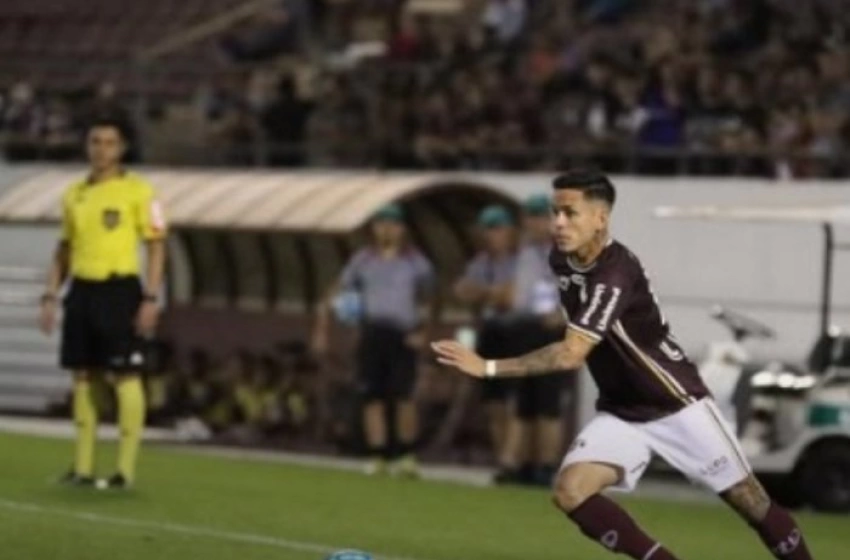 Imagem Lateral Vitor Ricardo, reforço do Botafogo-PB