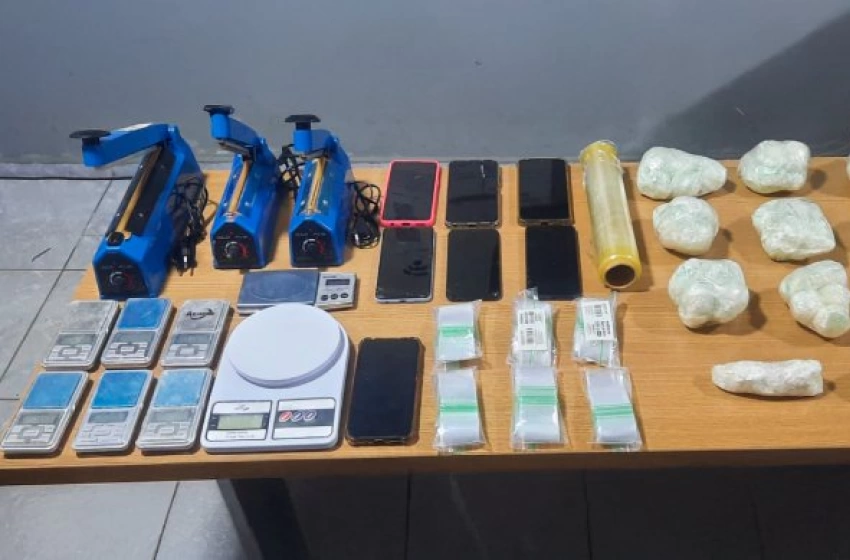 Imagem Material ilícito apreendido em ação da PM