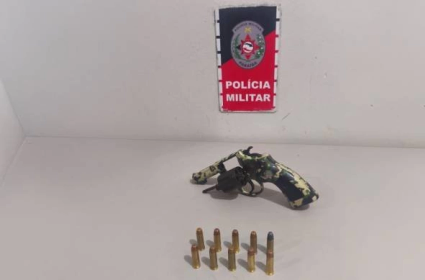 Imagem Arma e munições apreendidas em ação da PM