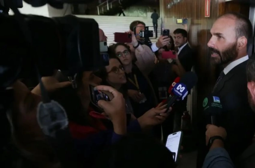 Imagem Deputado federal Eduardo Bolsonaro (PL-SP)