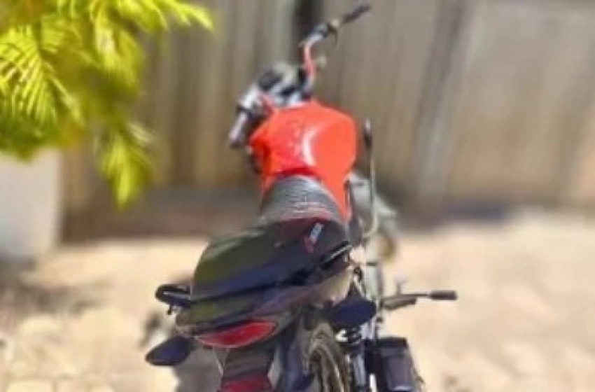 Imagem Moto com restrição de furto apreendida