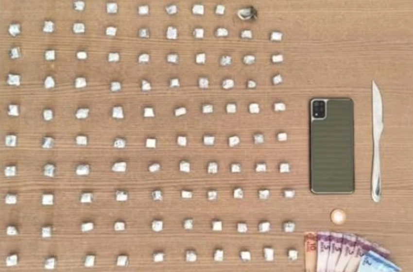 Imagem Drogas apreendidas em ação da ROTAM, na cidade de Campina Grande 