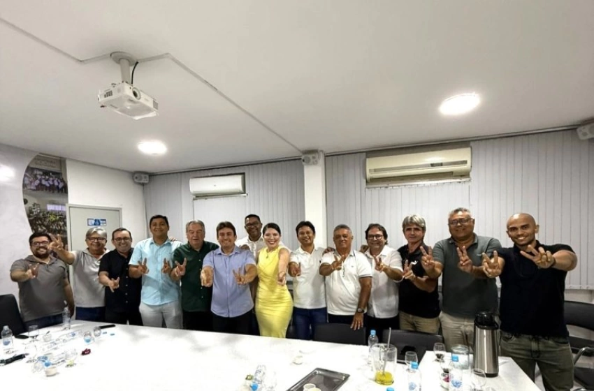 Imagem Lindolfo fortalece base em Sousa e prepara pré-candidatura para 2026