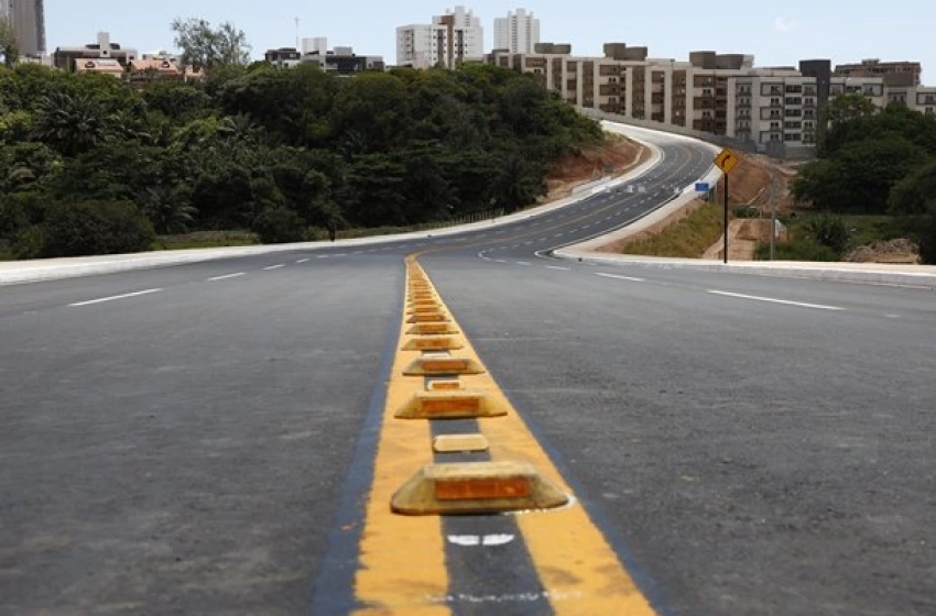 Imagem Via que liga Altiplano ao Hospital Universitário em João Pessoa 