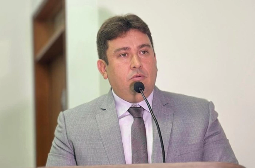 Imagem Prefeito de Sousa, Helder Carvalho