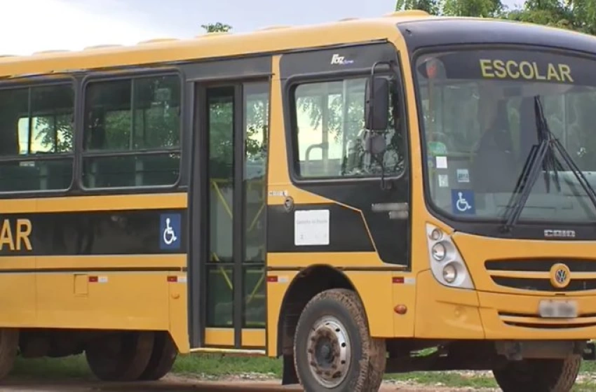 Imagem Ônibus escolar 