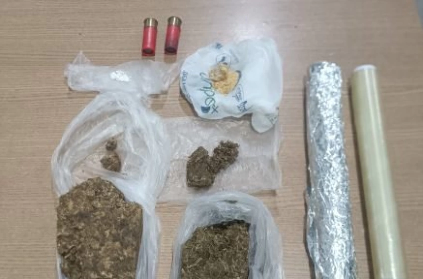 Imagem Drogas apreendidas em ação da Polícia Militar