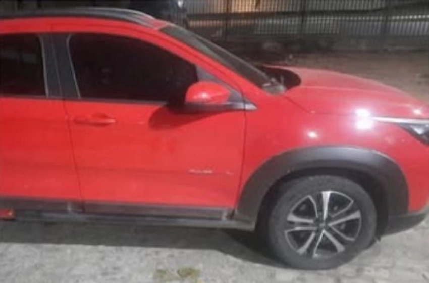 Imagem Veículo apreendido pela PM na Paraíba