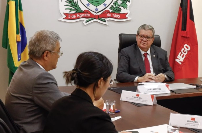Imagem Governador João Azevêdo em reunião com o embaixador da China