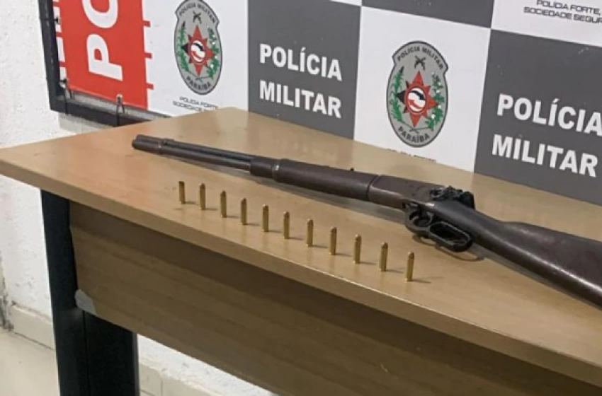 Imagem Prisão de homem com arma de fogo