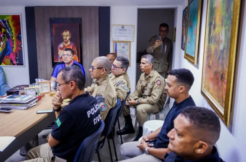 Imagem Reunião sobre tranquilidade nas festas de fim de ano