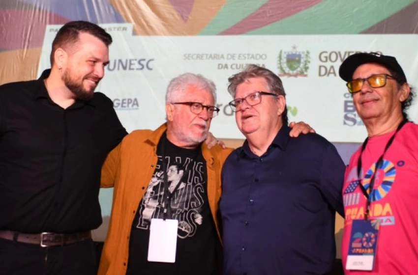 Imagem Primeira noite do Fest Aruanda Praia