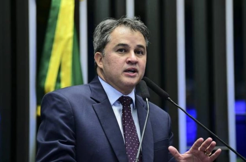 Imagem Senador, Efraim Filho
