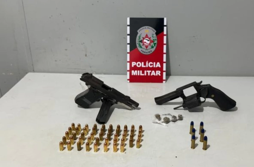 Imagem Armas e munições apreendidas em ação da PM